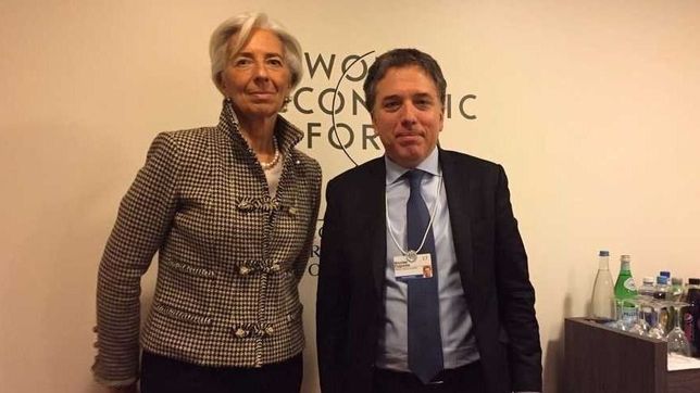 en plena escalada verde, el gobierno retira su oferta diaria: ¿dolar libre?