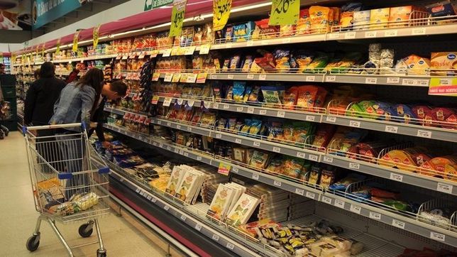 grabois y carrio buscan evitar abusos en los supermercados