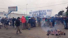 Echaron a 112 trabajadores en Adidas y advierten la posible baja de otros 300