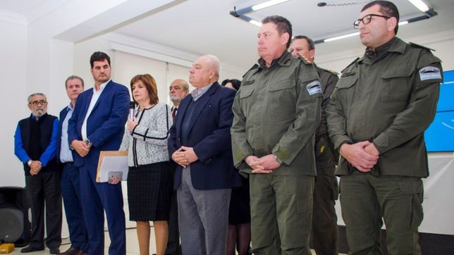 colimba light, un gesto de bullrich a su arma favorita y de macri al voto miedo