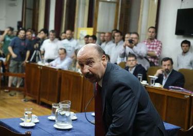 Tras la interpelación, Inza quiere dar vuelta la página pero la oposición iría a la Justicia