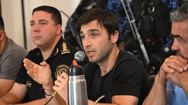 Ignacio Torres: Los detenidos por incendios en Chubut tienen conexiones con la RAM