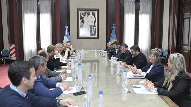 kicillof les tira un salvavidas a intendentes de todas las tribus (menos del pro)