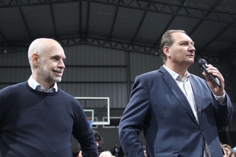 Martín Llaryora sumó a cuatro alfiles de Horacio Rodríguez Larreta a Hacemos Unidos por Córdoba.&nbsp;