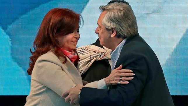 por si quedaban dudas: cristina le tomara juramento a fernandez