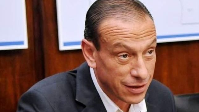 arrieta: ?es un gesto muy contradictorio para nuestra provincia?