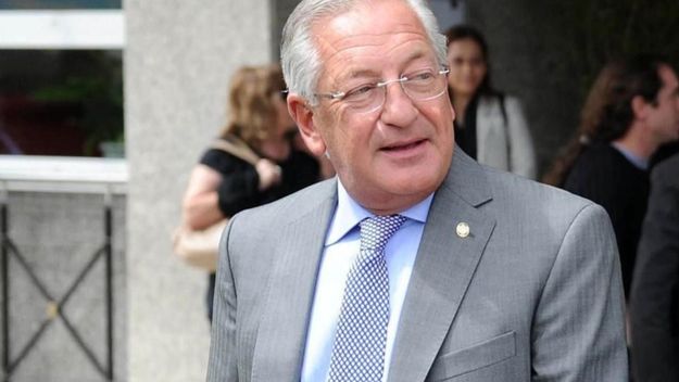 El ex gobernador Fellner se presentó ante la Justicia y quedó detenido