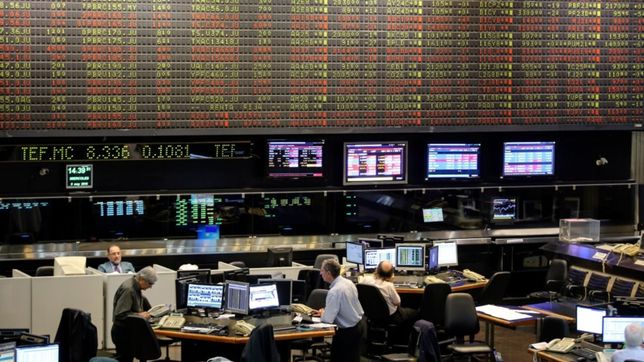 sobre llovido, mojado: en plena recesion, la corrupcion golpea a grandes empresas