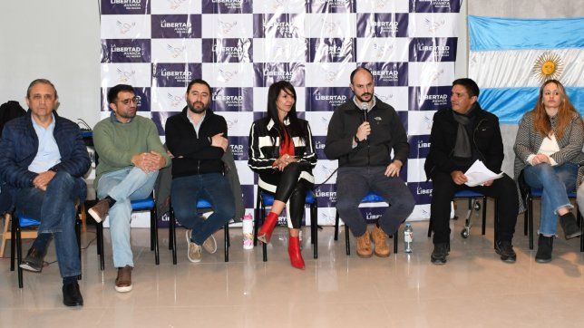 Damián Torres y Lorena Villaverde, comparten sello pero se diferencian en las formas del armado.