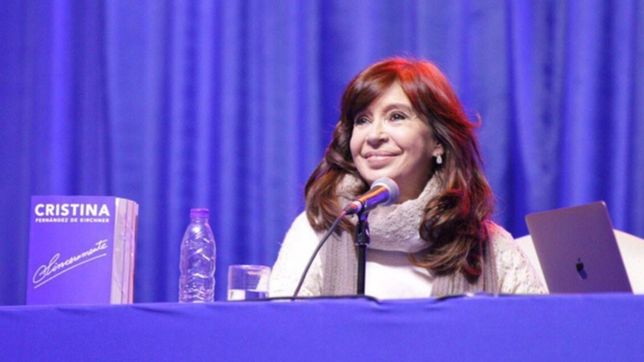 cfk denuncio campanas sucias y muy violentas? por parte del oficialismo