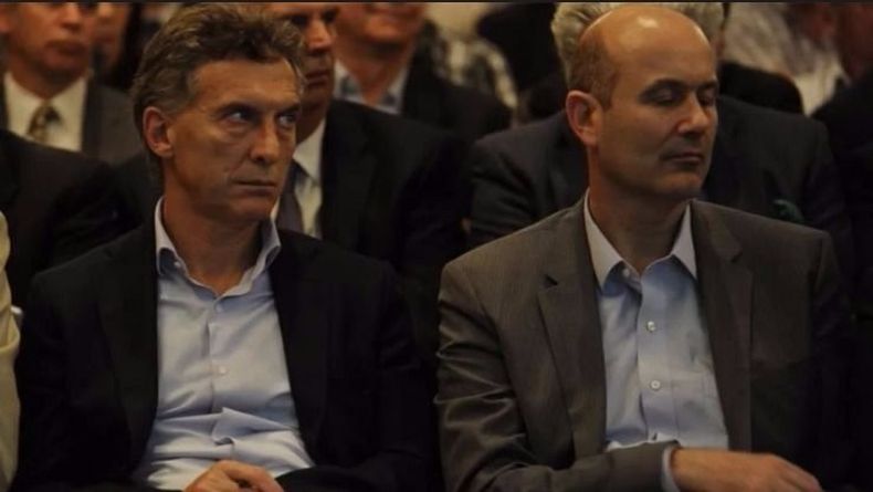 Macri Dólar Sturzenegger