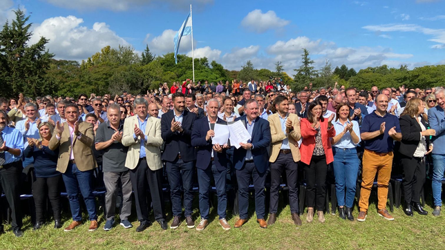 unidos para cambiar santa fe dio el primer paso y va por la provincia