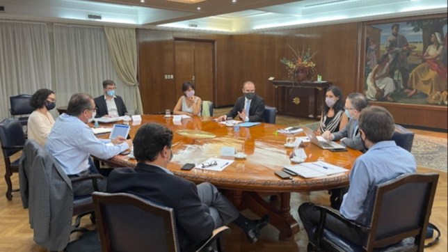 la inflacion 2021 embarra la paritaria guzman-fmi: el fondo no compra el 29%