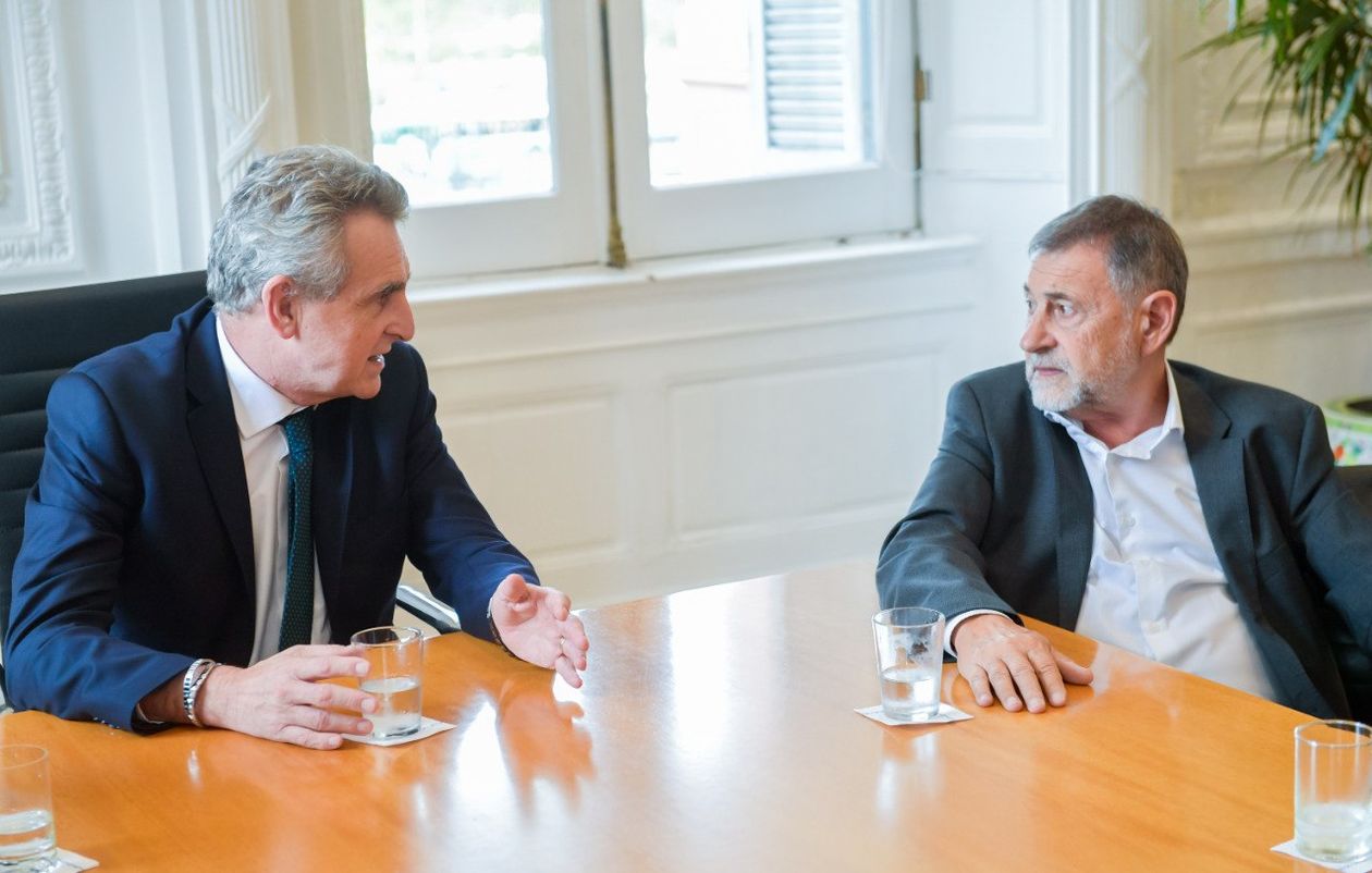 Carlos Caserio con Agustín Rossi.&nbsp;