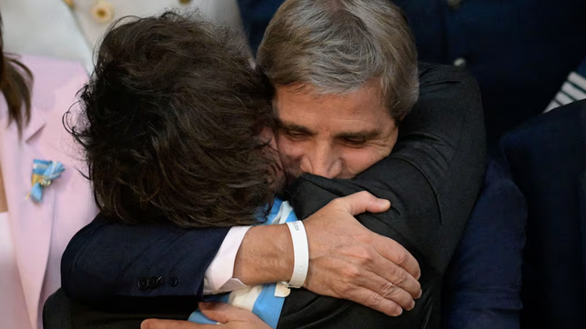 Javier Milei y Toto Caputo.