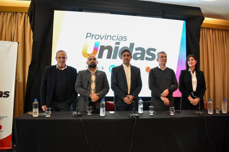 Gobernadores de Provincias Unidas les reclaman a Schiaretti y a Llaryora que bajen la lista en San Juan