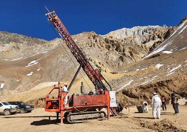 Minería: Lunahuasi tuvo hallazgos récord de oro de extrema pureza en San Juan