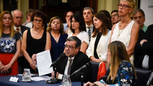 el fdt busca activar las negociaciones para evitar la paralisis en diputados