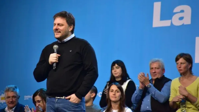 con massa, santoro cierra su campana portena en el gran rex