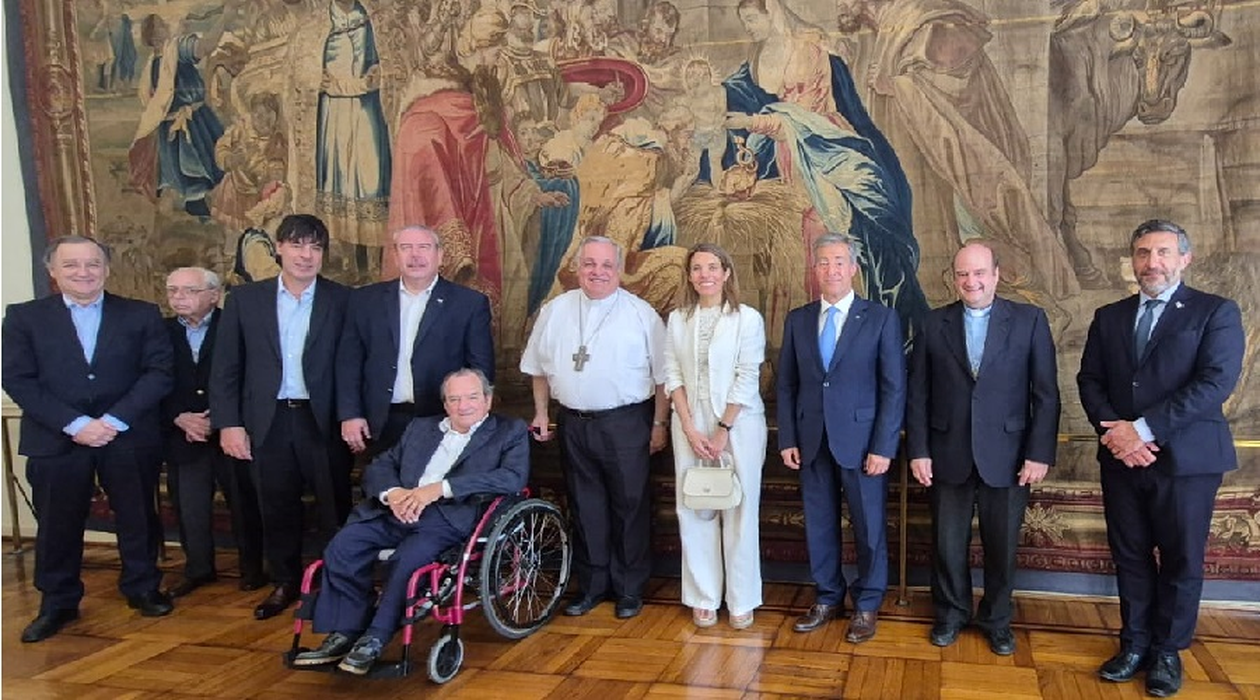 El presidente del Episcopado recibió a representantes de Universidades