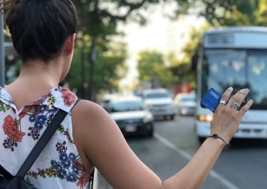 Colectivos del AMBA: cómo hacer 250 viajes a la Luna pagando 10% del boleto