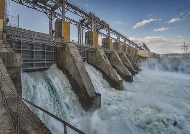 Las hidroeléctricas en la era Javier Milei