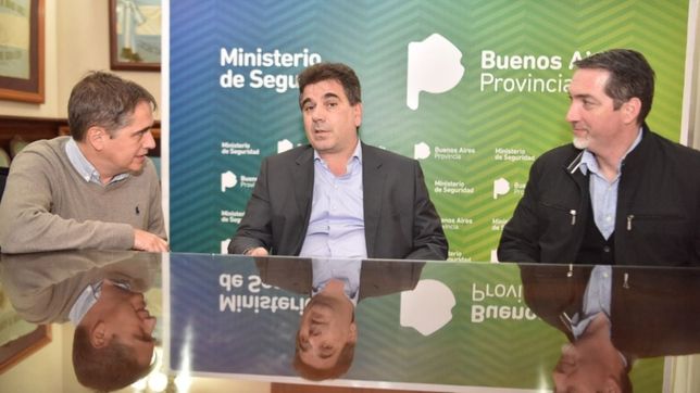 el defensor del pueblo celebro el registro publico de policias exonerados