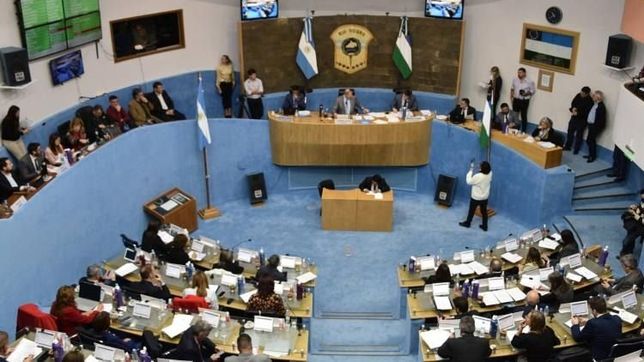 rio negro: la legislatura aprobo la reforma electoral que habilita colectoras