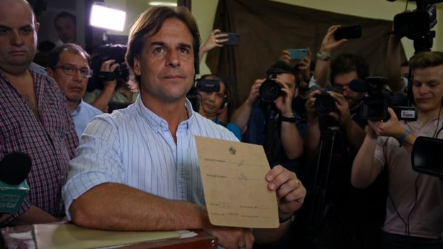 Lacalle Pou, favorito al frente de una alianza de derecha