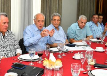 Unidad con CFK o con Lavagna, el dilema sindical
