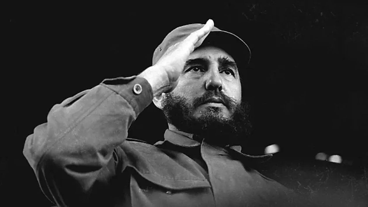 Fidel Castro, líder de la Revolución Cubana. ¿Fin? Siempre quedará el camino a China.