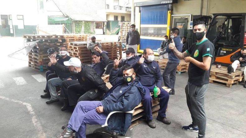 Gremios aceiteros mantienen paro por octavo día consecutivo. Paro de aceiteros