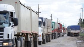 Dura advertencia de Perotti tras la puja entre el agro e intendentes piqueteros