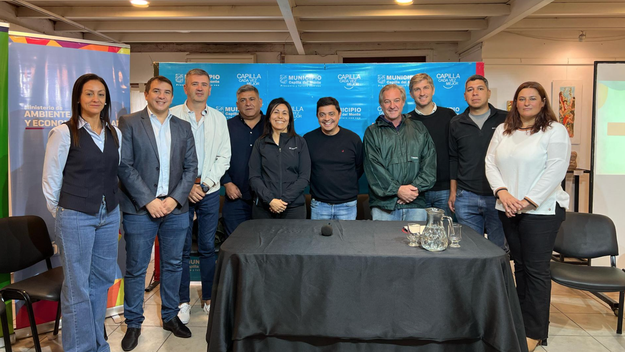 Intendentes de Punilla y equipos del Ministerio de Ambiente y Economía Circular de la Provincia de Córdoba.