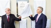 Archivo: Luis Angulo y Martín Llaryora, durante la inauguración del edificio de Tribunales en Villa Carlos Paz