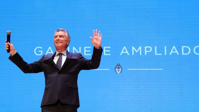 el gobierno hizo catarsis y habla de una ?remontada historica?