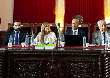 Mariano Borinsky y Mariana Catalano, aspirantes a la Corte Suprema de Justicia, durante la charla organizada por los Judiciales de Córdoba