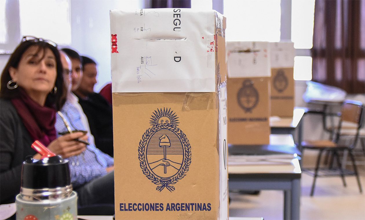 La Patagonia va a las urnas: tres elecciones antes de fin de año sacuden a Bariloche, Allen y Gaiman.
