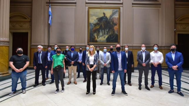 presupuesto: intendentes peronistas se meten en la discusion y aumenta la tension presupuesto: intendentes peronistas se meten en la discusion y aumenta la tension