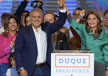 Colombia gira del centro a la derecha y pone en peligro el acuerdo de paz