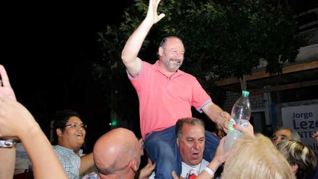 la ucr barrio con mac allister y golpeo a la casa rosada en la pampa