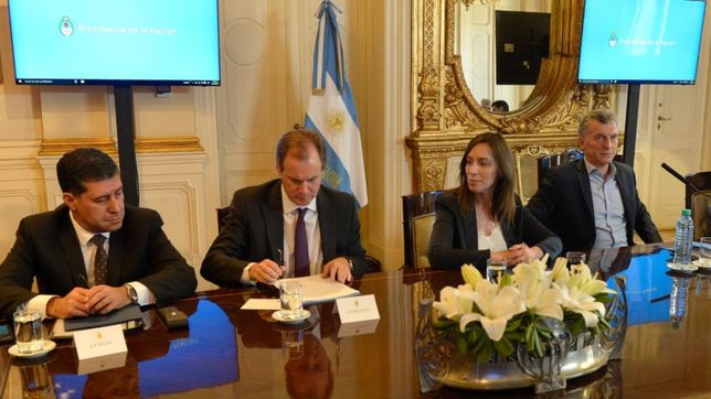 operativo expres para que las provincias adhieran al pacto del ajuste fiscal