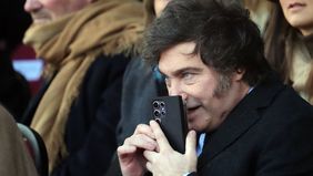 Javier Milei se debilita en su territorio favorito: menos menciones en las redes y más comentarios negativos Javier Milei se debilita en su territorio favorito: menos menciones en las redes y más comentarios negativos