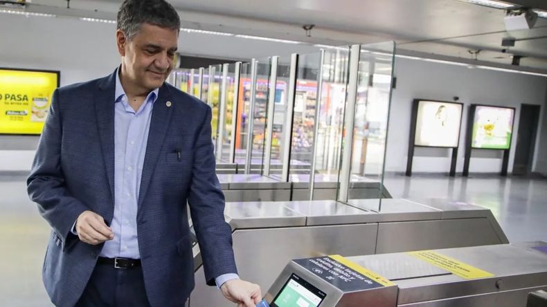 Jorge Macri endurece el discurso con un guiño a la clase media y carga contra las políticas sociales de Horacio Rodríguez Larreta.