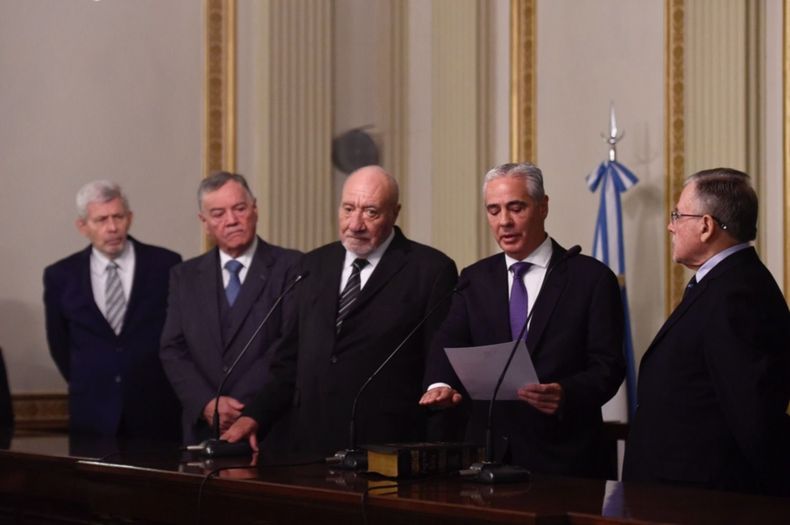 Sergio Torres Sergio Torres juramento