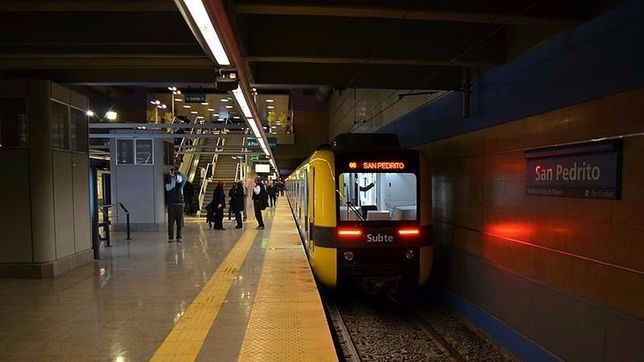 piden que la policia tenga oficinas en el subte para recibir denuncias
