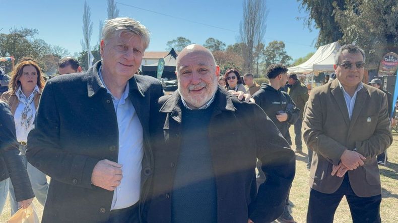 Sergio Ziliotto y el candidato del oficialismo provincial Abelardo Ferrán.  Sergio Ziliotto y el candidato del oficialismo provincial Abelardo Ferrán.