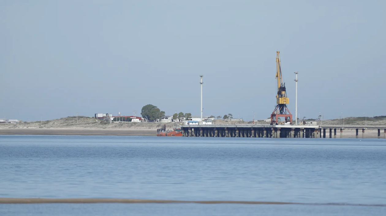 El puerto de San Antonio Este, el principal punto de exportación para Vaca Muerta y Río Negro al mundo.