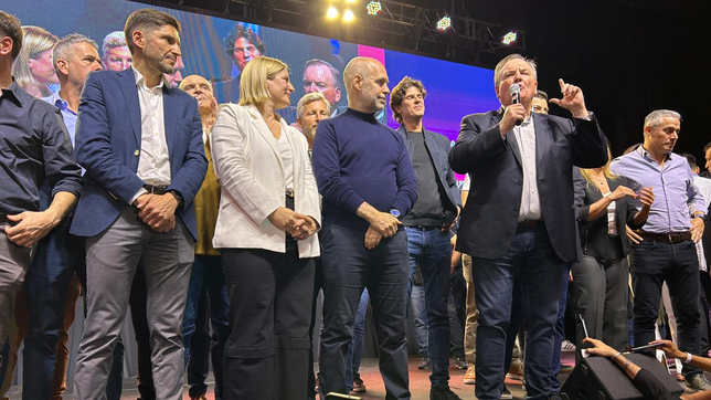 Maximiliano Pullaro quiere a Felipe Michlig a su lado en la gestión.