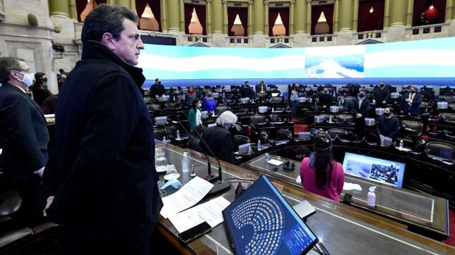 massa pone a prueba su muneca para reactivar el congreso bajo amenaza